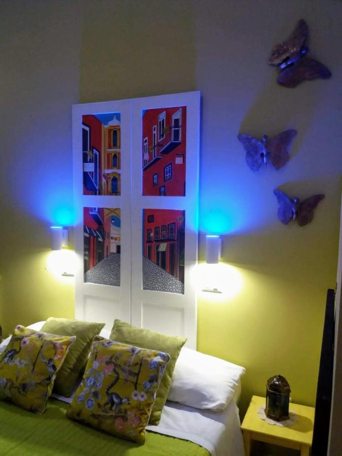 Le Stanze Di Angela Bed & Breakfast Napoli Eksteriør bilde