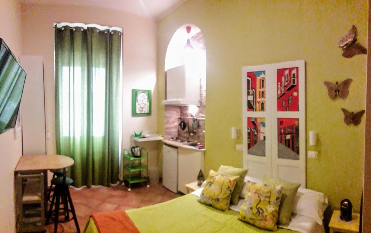 Le Stanze Di Angela Bed & Breakfast Napoli Eksteriør bilde