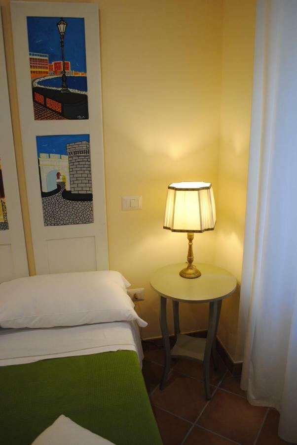 Le Stanze Di Angela Bed & Breakfast Napoli Eksteriør bilde